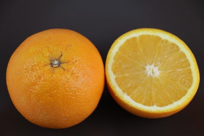Aufgeschnittene Orange